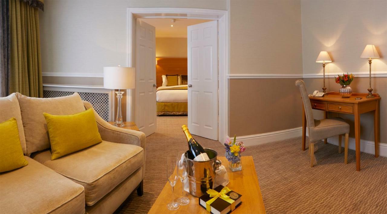 Palm Court Hotel Скарборо Экстерьер фото